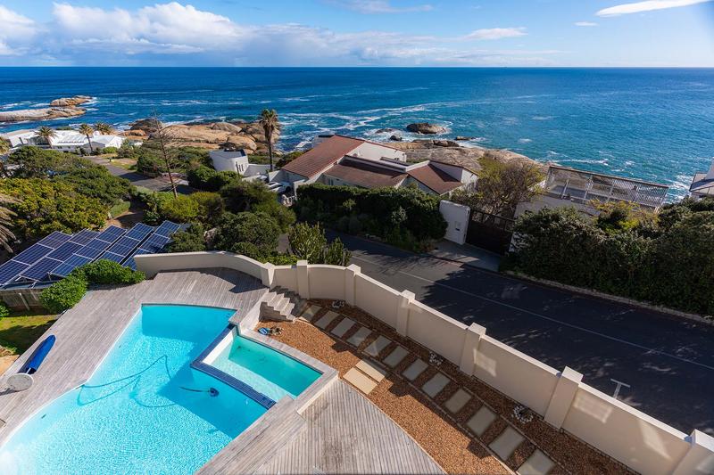 7 Bedroom Property for Sale in Llandudno Western Cape